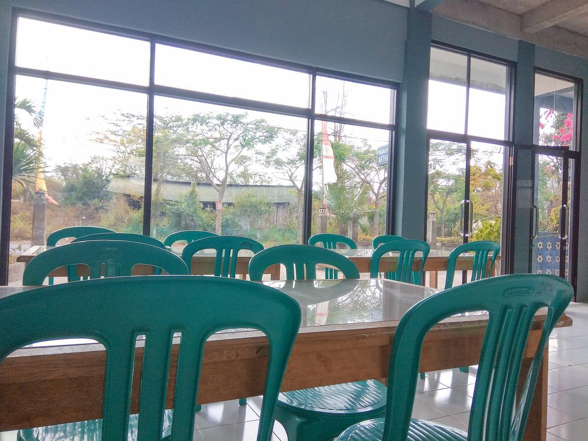Penginapan Artha Praya Esterno foto